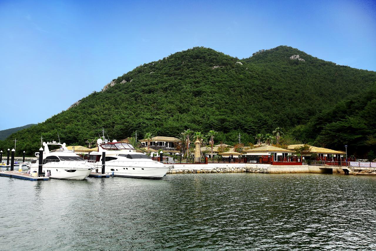 Tongyeong Hansan Marina Resort מראה חיצוני תמונה